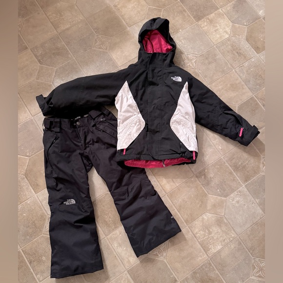 North Face kids winter set XS
